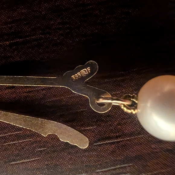 Sea Magic by Mikimoto Freshwater Pearl Bracelet (6mm) - Picture 3 of 6